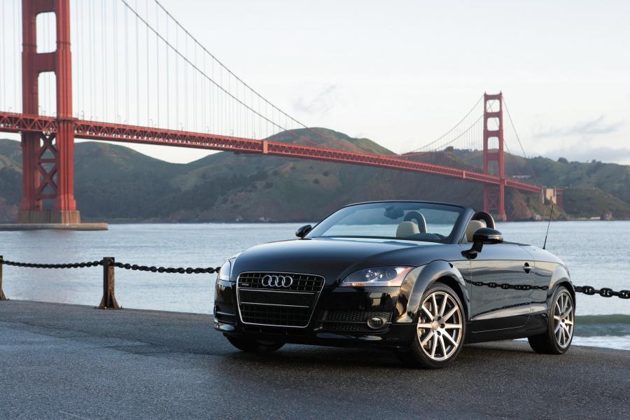  Audi TT Roadster (8J) 2007 года  (NA) (фото 9 из 11)
